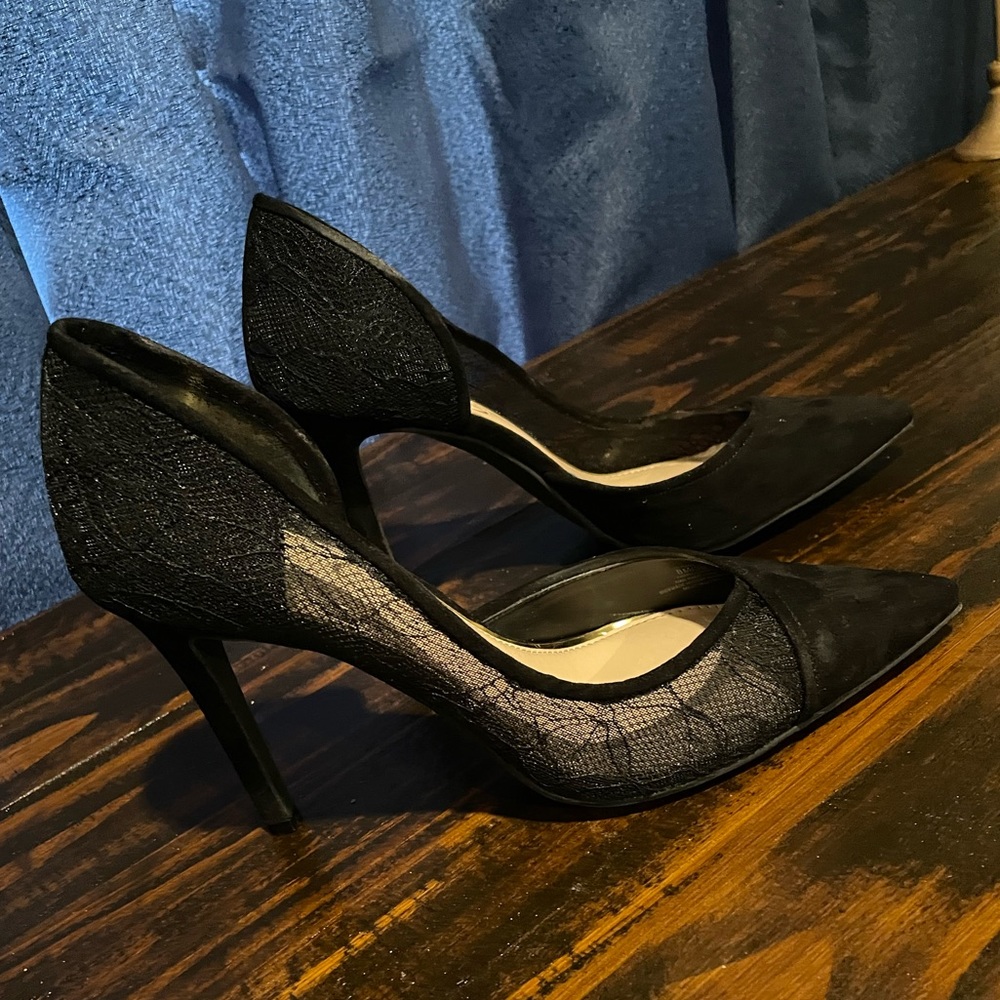 Jessica Simpson heels